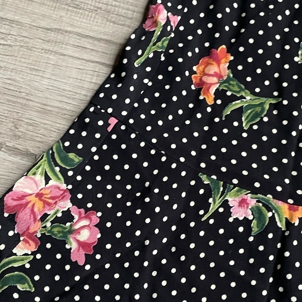 Flynn Skye Annabelle Mini Wrap Dress Polka Dot Floral Pattern V Neck Black SZ XS - Picture 7 of 14
